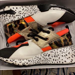 Size 8 Multi colored Steve Madden Tennis shoes